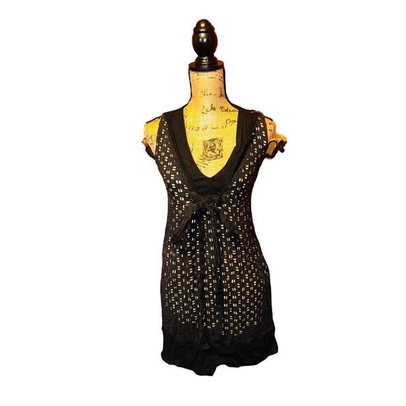 Charlotte Russe Womens Sleeveless black/Yellow Overlay Dress, size Medium (M) - Picture 1 of 3
